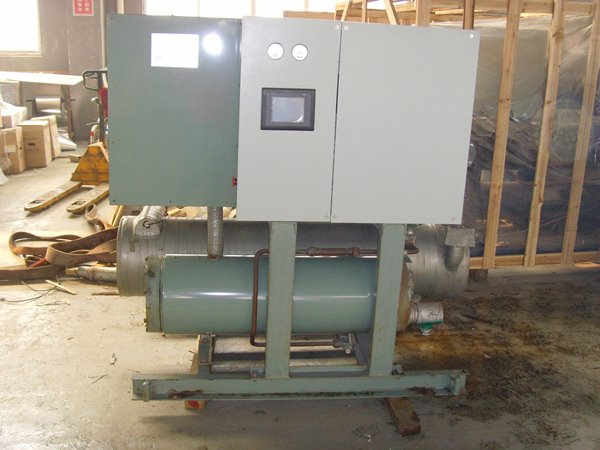 畜禽良种场酒店中央空调不停机清洗方法介绍